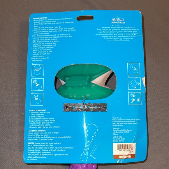DISNEY PARKS EXCLUSIVE- BRAND NEW LED Light Up Musical Little Mermaid Bubblewand - Picture 5 of 6